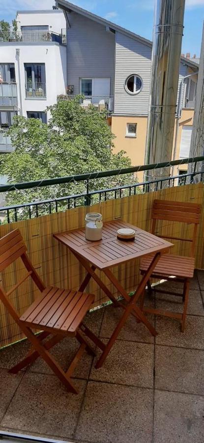 Das kleine Liesl in der Neustadt mit Parkplatz Dresden Exterior foto